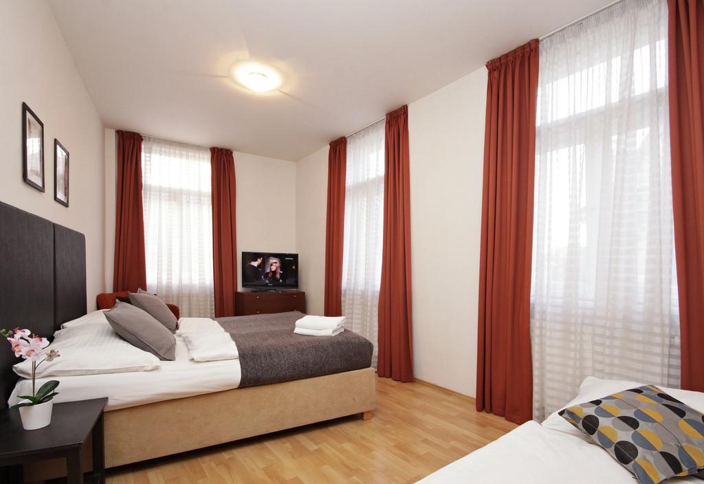 Theatre Residence Praga Exterior foto