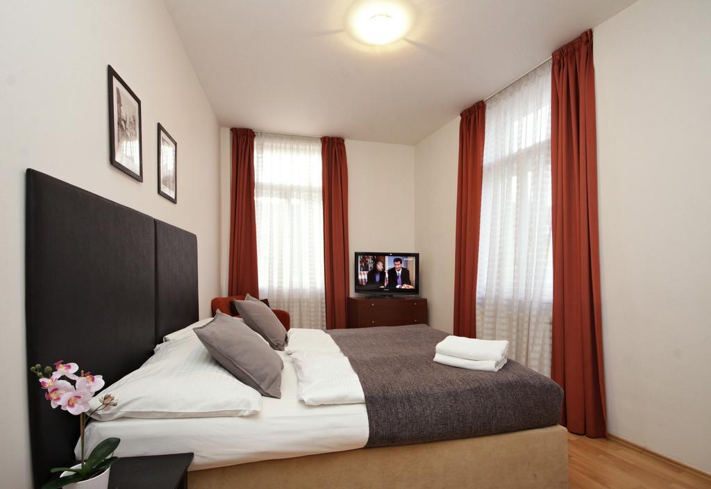 Theatre Residence Praga Exterior foto